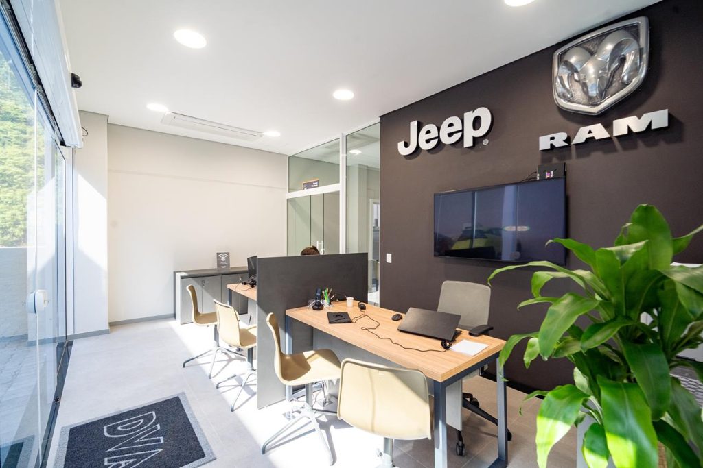 JEEP | DVA